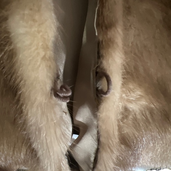 Women’s Vintage Mink Fur Stole - Picture 8 of 12